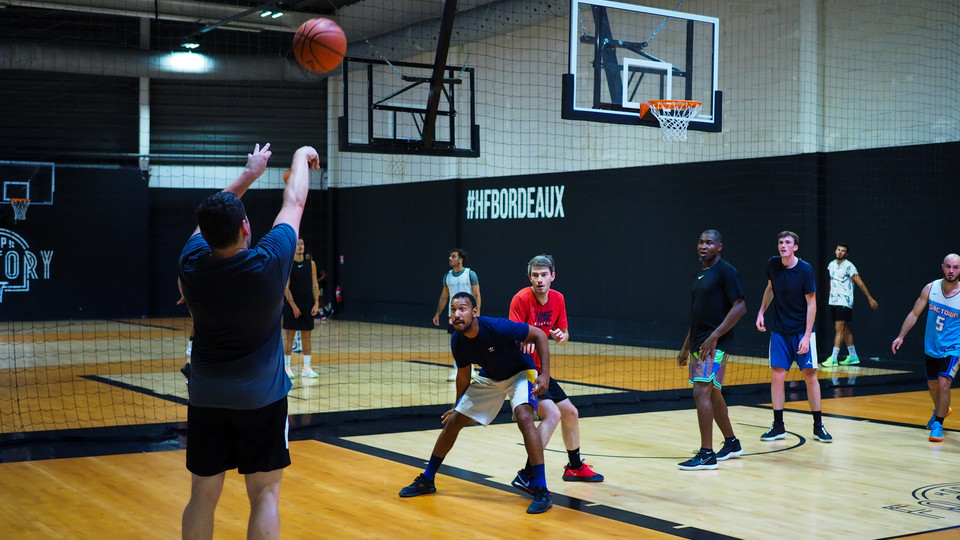 Le 1er complexe de basketball Indoor  Bordeaux